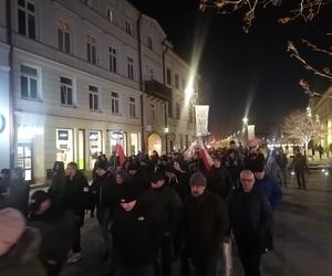 Marsz Pamięci Żołneirzy Wyklętych w Lublinie. Wcześniej odbył się laserowy pokaz