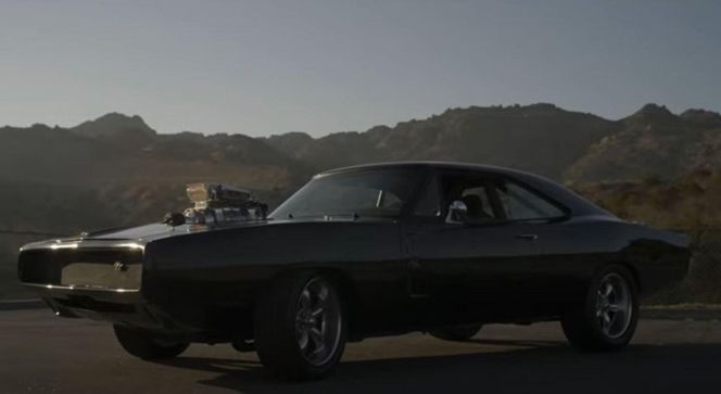 TOP 10 kultowych samochodów z filmów i seriali