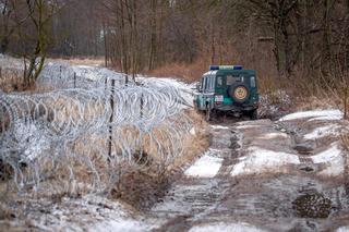 Gorąco na granicy polsko-białoruskiej! Polskie służby ponownie obrzucone kamieniami