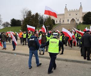 Protest rolników 20 marca w Lublinie. Przeszli ulicami miasta pod LUW