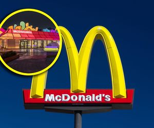 Wrocław. Restauracja McDonald's przy Barskiej z nową instalacją. Do kiedy można ją oglądać? [ZDJĘCIA]. 