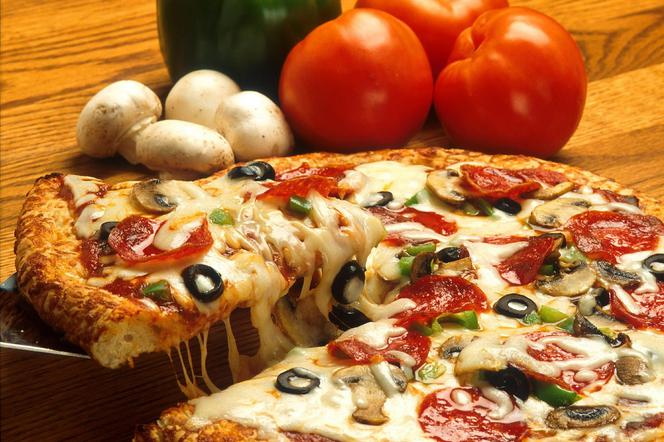 Top 10 najlepsza pizza w Zielonej Górze. Które pizzerie warto odwiedzić? [ZESTAWIENIE]