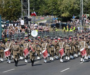 Warszawa. Defilada z okazji Święta Wojska Polskiego