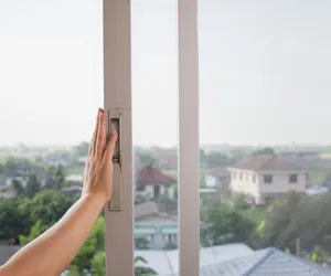 Polka wypadła z okna hotelu na wakacjach! Tajemnicza śmierć kobiety 