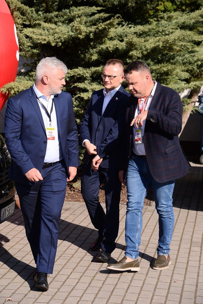 Pierwsi uczestnicy debaty "Super Exprssu" już na miejscu