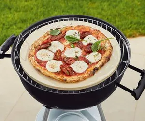 Światowy Dzień Pizzy. Przygotuj idealną pizzę z Lidlem. Promocje w Lidlu 