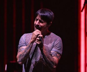 Anthony Kiedis startuje z własną linią... kawowych napojów! Co ma ona wspólnego z koncertami?