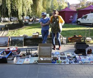 Za nami ostatnia Miejska Garażówka w Katowicach. Dziś do wydarzenia dołączyli rękodzielnicy