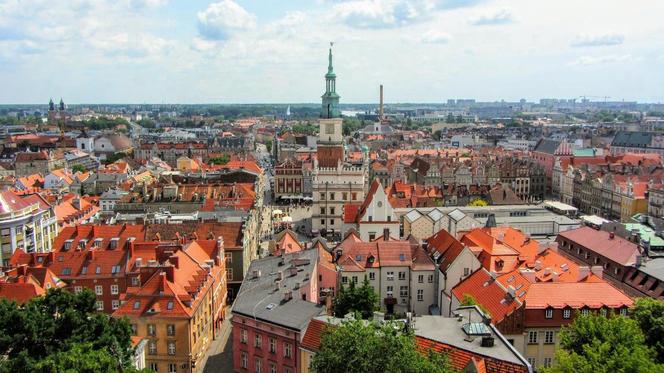 Poznań: Hotele wznowią działalność! Ile wyniósł spadek rezerwacji w 2020?