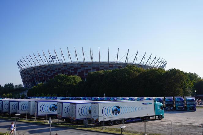 Fani Taylor Swift w drodze na Stadion Narodowy. Koncert N1 1.08.2024