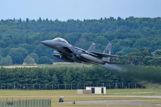 Amerykańskie F-15 zastąpią w Wielkiej Brytani F-35 z bronią jądrową?