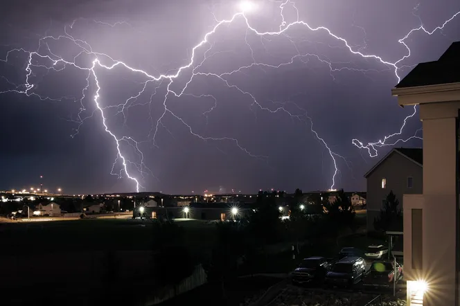 IMGW ostrzega prze burzami! Będą gwałtowne? Tam wydano alerty