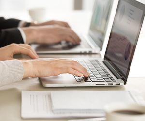 Od 2026 roku ceny sprzętu elektronicznego pójdą w górę. Nowa opłata uderzy w kupujących smartfony i laptopy