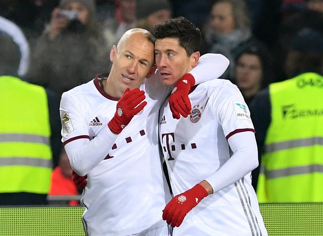 Arjen Robben o Lewandowskim