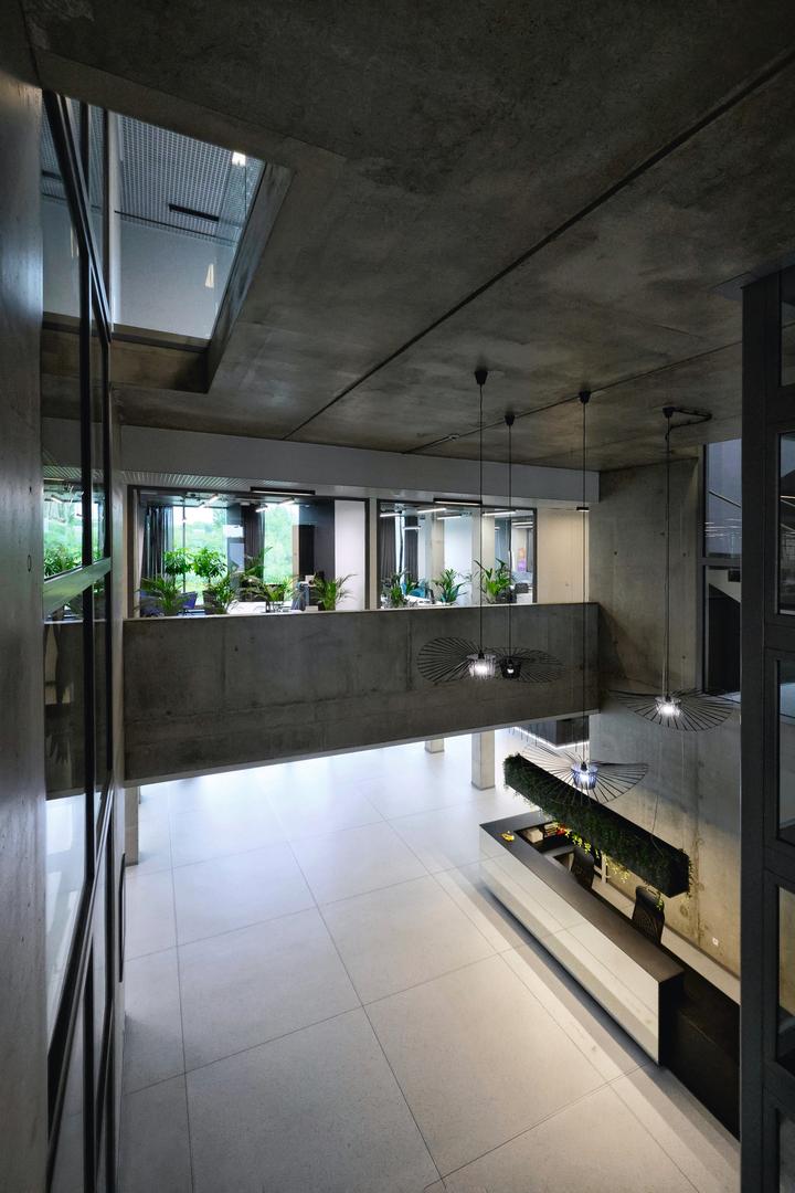 Biurowiec w Nysie 10