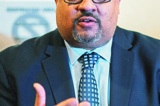 $1,6 mln za oszustwa to początek