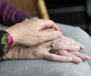 Kaliscy seniorzy będą mogli korzystać ze specjalnej opieki geriatrycznej - powstanie Centrum Opieki 75+