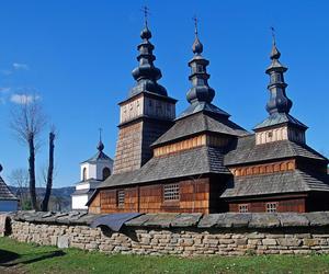 To najbardziej urokliwa wieś w Małopolsce. Znajduje się w niej najpiękniejsza cerkiew z listy UNESCO