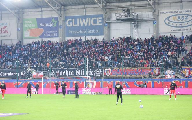 Piast Gliwice - Górnik Zabrze. Pół tysiąca fanów w meczu 20. kolejki PKO Ekstraklasy