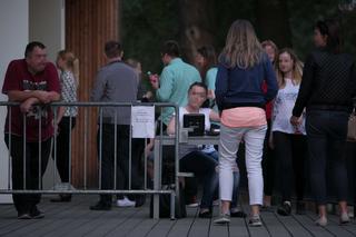 Haracz w superszalecie