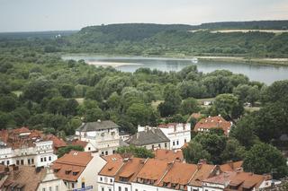 Kazimierz Dolny - co zwiedzić w okolicy? Atrakcje z dala od turystów, dojazd. Co polecają Wędrowne Motyle?