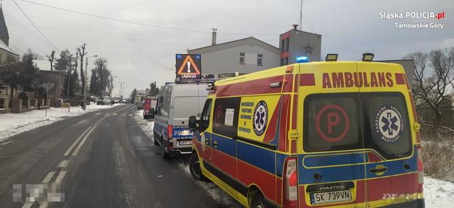 Tarnowskie Góry. Wjechała w budynek. Zatrzymała się na dachu