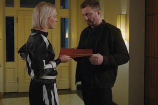 	M jak miłość odc. 1788. Bartek (Arkadiusz Smoleński), Dorota Kawecka (Iwona Rejzner)