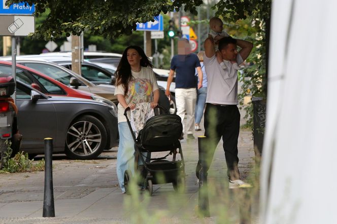 Marcin Hakiel z Dominiką  Serocką w studiu tatuaży