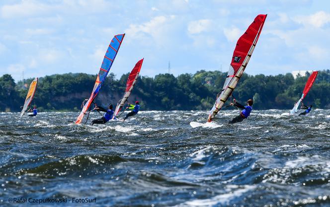 Mistrzostwa Europy w Formule Windsurfing i Foil 