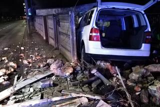 W Rawiczu w święta syn rozbił auto mamy. 19-latek był pijany 