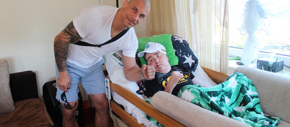 Damian Janikowski, Hospicjum Cordis, wizyta