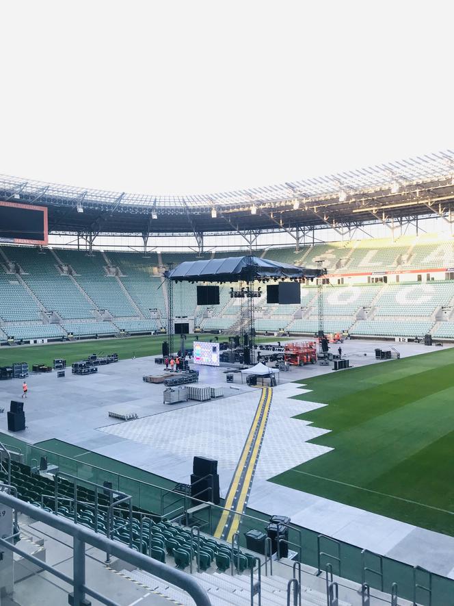 Stadion we Wrocławiu na 2 dni przed walką Usyk - Dubois