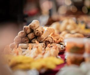 Kulinarna uczta w Fabryce Pełnej Życia. Weekend pod znakiem Festiwalu Smaków Świata