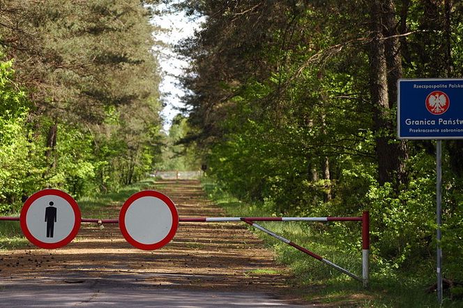 Koniec drogi wojewódzkiej nr 640 w Koterce i granica z Białorusią.
