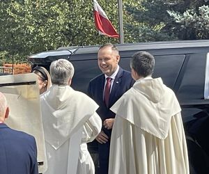 Karol Nawrocki z małżonką w USA. Tak przyjęto ich w Doleystown