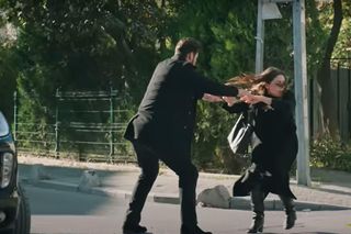 Emanet, odcinek 377. Wypadek Yamana! 