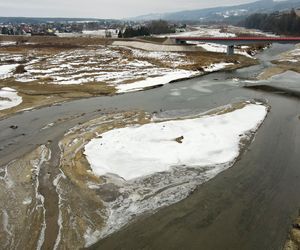 Podwodna wieś w Małopolsce. Pod Jeziorem Czorsztyńskim odnaleziono ruiny domów