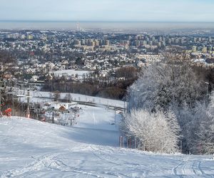 Rusza sezon narciarski na stoku Dębowca. Znamy tegoroczny cennik i godziny otwarcia