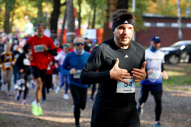 Bieg Perła Paprocan 2025 zgromadził prawie 900 biegaczy