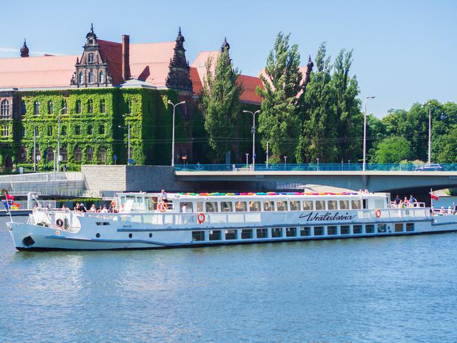 Wratislavia. Restauracja na statku w centrum Wrocławia