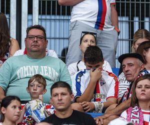 Górnik Zabrze - Termalica Nieciecza. Niesamowita atmosfera na Arenie Zabrze! Kibice Górnika dopingują swoją drużynę