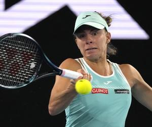 O której gra Linette mecz dzisiaj Indian Wells KIEDY gra Linette - Raducanu O której godzinie mecz Linette dzisiaj w Indian Wells 11.03.2023