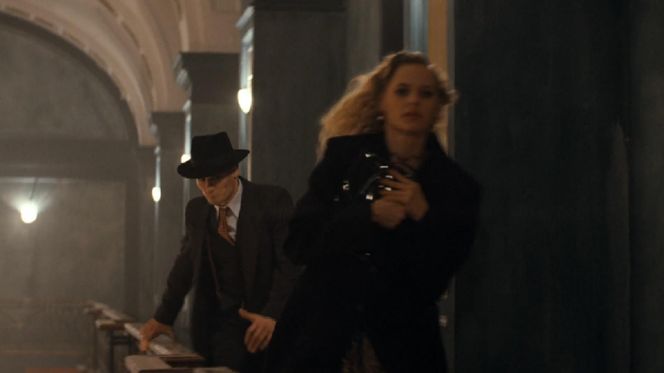 Zatoka szpiegów, odcinek 17. Franz (Bartosz Gelner), Greta (Karolina Kominek)