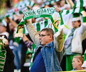 Derby Trójmiasta. Tak bawili się kibice na meczu Lechia Gdańsk - Arka Gdynia [ZDJĘCIA]