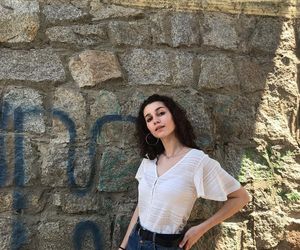 Prawie sięgnęła po koronę Miss World! Tak Maja Klajda wyglądała jako nastolatka. Bez grama makijażu i w tej fryzurze trudno ją rozpoznać