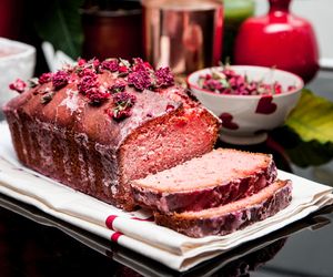 Różowy kisielowiec: przepis na najłatwiejsze ciasto w świecie!