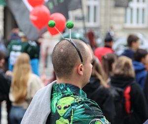 Kosmiczny korowód studencki przeszedł 9 maja ulicami Lublina