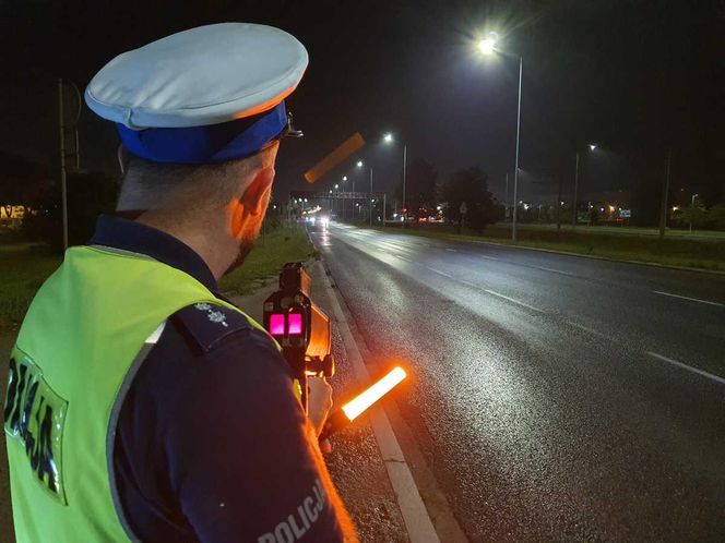 Pijana matka wjechała do rowu. Dramat w Kujawsko-Pomorskiem