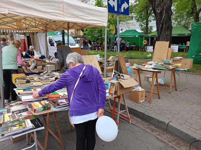 Stoiska wystawców podczas Jarmarku św. Stanisława można odwiedzać w godz. 10.00-18.00 w dn. 10 i 11 maja