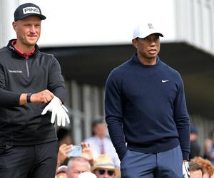 Adrian Meronk i Tiger Woods